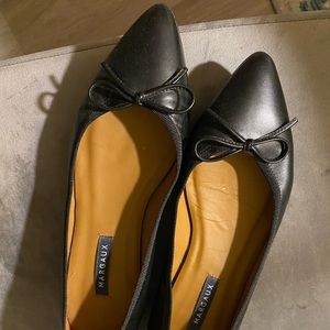 Margaux NY Black Point Flat